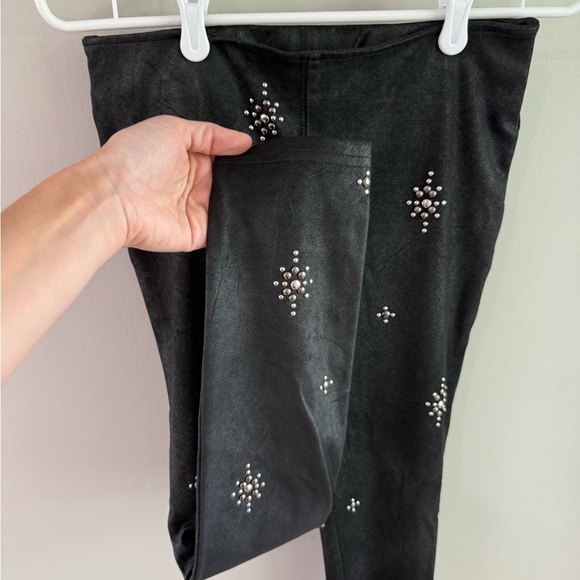 Free People Star Stud Embellished Skinny Pants - Black/Silver - Size 25 - Picture 10 of 15
